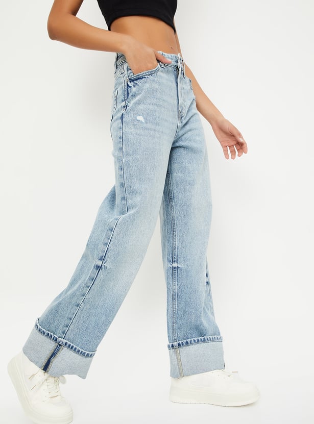 Relaxed Fit Washed Wide Leg Jeans for Women with Soft Comfortable Fabric, Contemporary Casual Design, and Versatile Everyday Wear
