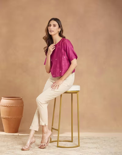 Classic Short Top in Cotton Silk with Elegant Pink Embroidery