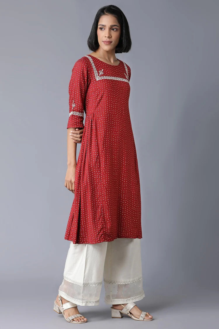 Stylish Brick Red Gathered Kurta with Flowy Silhouette