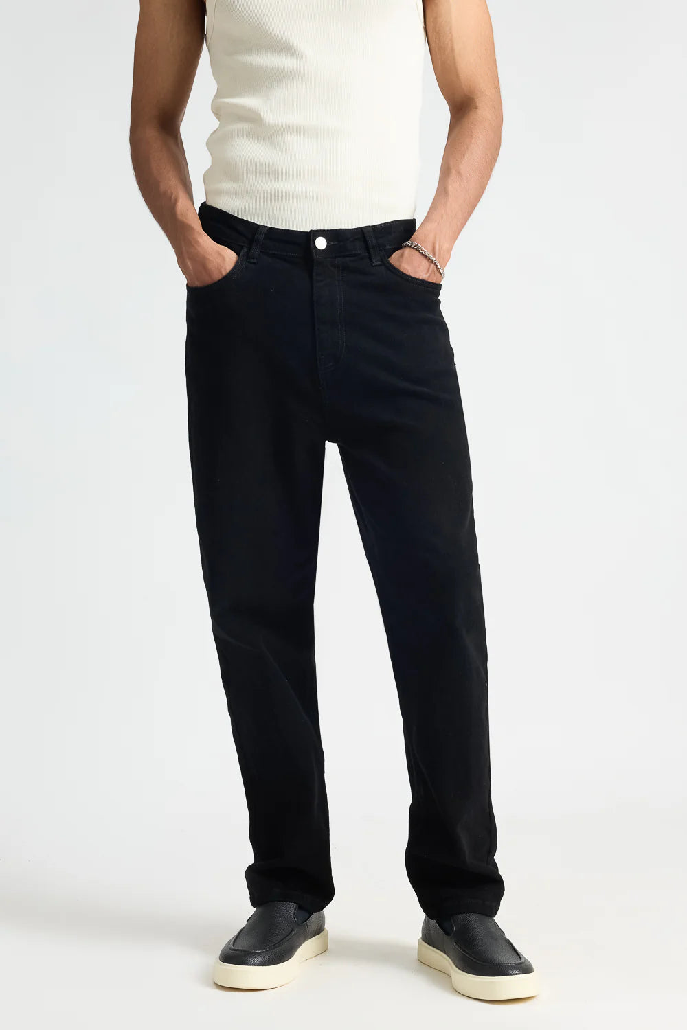 Sleek Black Slim Cut Denim Jeans for Men