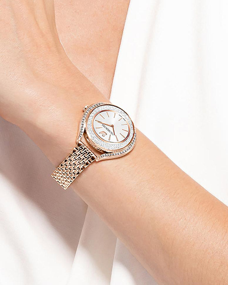 Sophisticated Crystalline Watch for Women with Modern Elegance