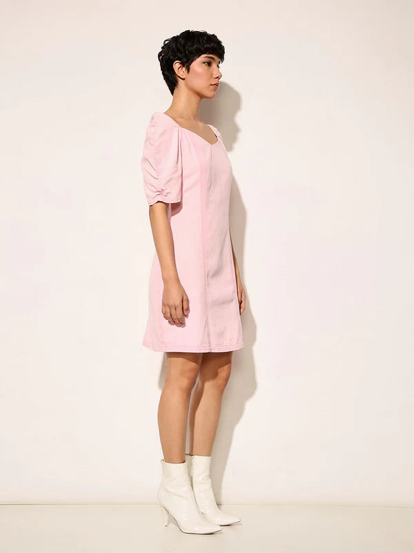 Chic Pink Denim Bodycon Dress Featuring Figure-Hugging Fit, Sleek Design, and Trendy Appeal for Casual Wear and Party Looks
