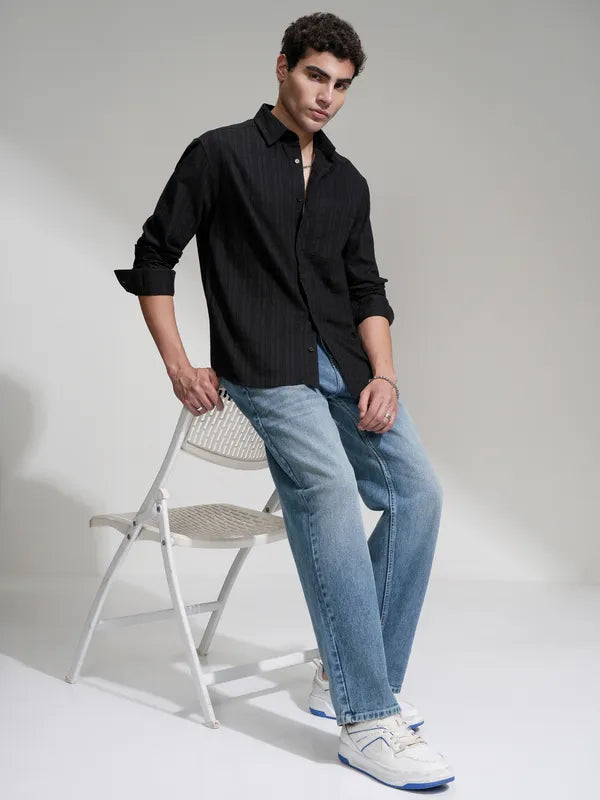 Men Black Checked Relaxed Fit Casual Shirt