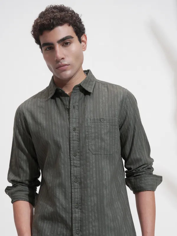 Olive Self Design Slim Fit Casual Shirt For Men