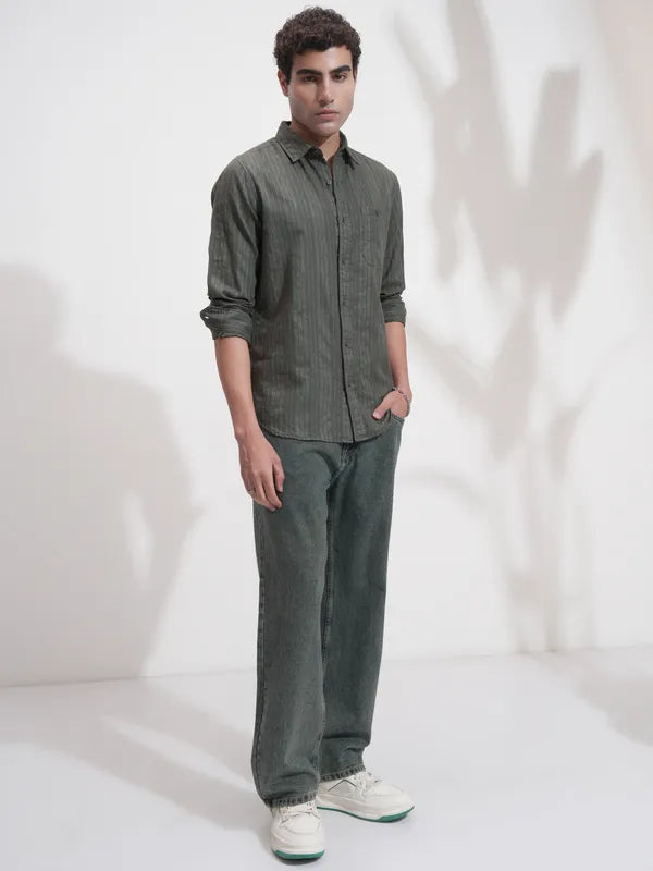 Olive Self Design Slim Fit Casual Shirt For Men