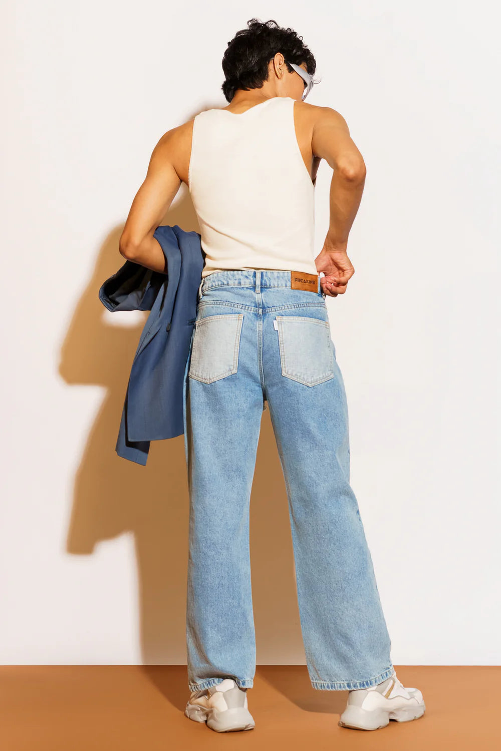 Stylish Blue Frayed Panel Straight Denim Pants for Men