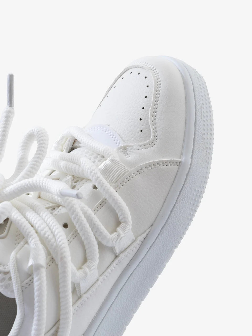 White Flat Low Top Classy Women’s Sneaker