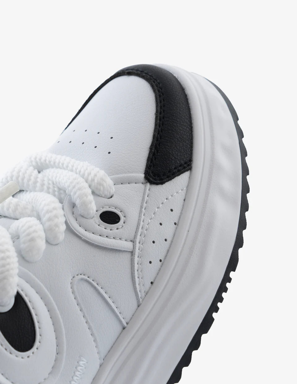 Women's Nightfall Black Low-Top Designer Sneakers