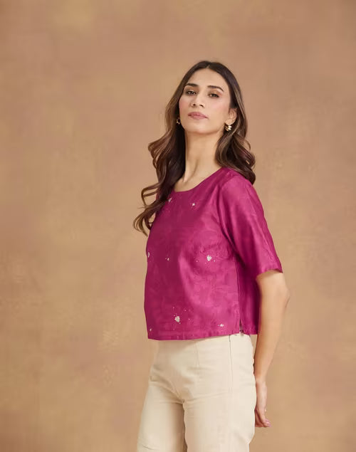 Classic Short Top in Cotton Silk with Elegant Pink Embroidery