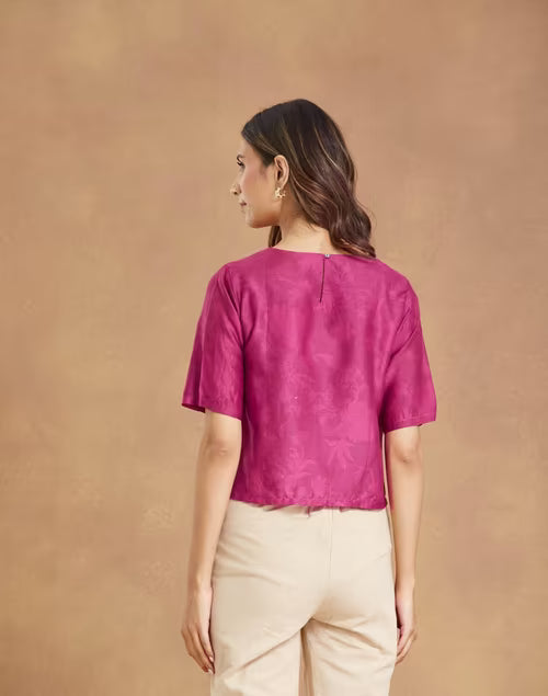Classic Short Top in Cotton Silk with Elegant Pink Embroidery