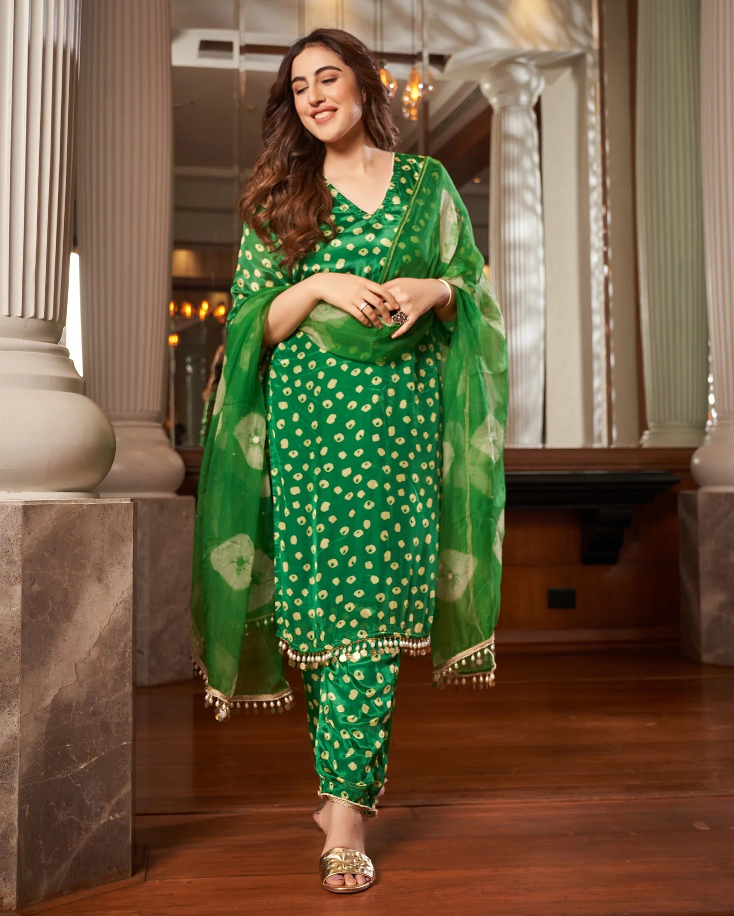 Stylish Green Bandhani Silk Three-Piece Suit Set Highlighting Exquisite Print, Classic Cut, and Flowing Dupatta for Weddings, Parties, and Cultural Celebrations