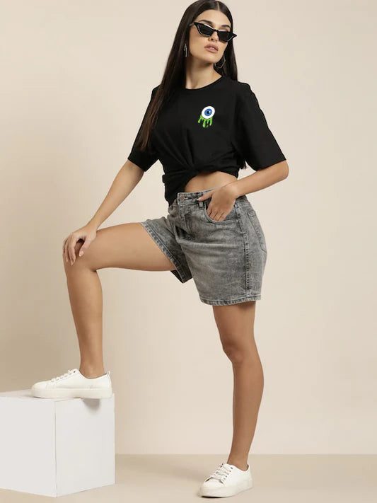Comfortable Black Oversized T-shirt Featuring Trendy Printed Design