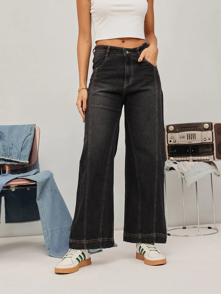 Casual Women’s Wide Leg Jeans Crafted from Premium Denim with Loose Flowing Fit and Contemporary Fashion-Forward Look