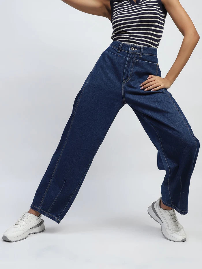 Women’s Relaxed Fit Blue Cotton Blend Boyfriend Jeans with Casual Everyday Comfort and Versatile Style