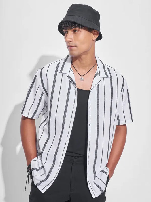 Trendy White Striped Relaxed Casual Shirt for Everyday Wear