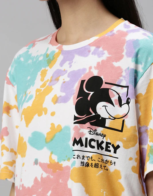 Trendy Oversized T-shirt with Colorful Tie-Dye and Mickey Design