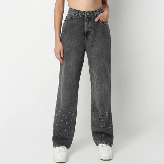 Women’s Full-Length Straight Fit Jeans Featuring Pinhole Detailing, Solid Color Design, and Comfortable Everyday Casual Style